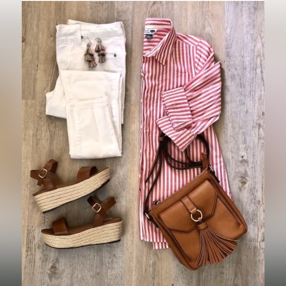 Styling White Pants Tips for Women‎ over 40- Closet Sign - Picture 13 of 13
